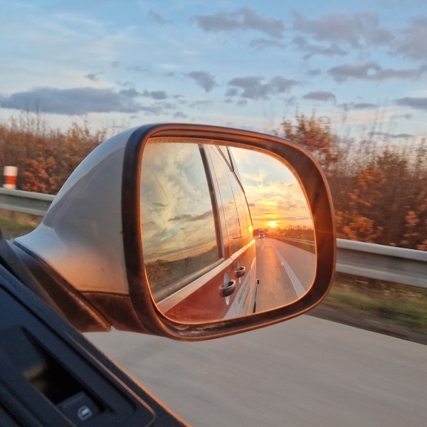 The GARTAL group purchased an ambulance for Ukraine