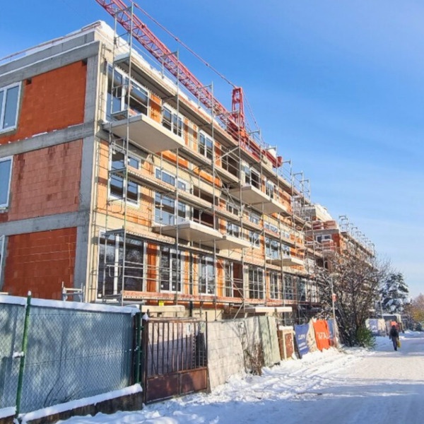 Завершена конструкция здания проекта Zelené kaskády